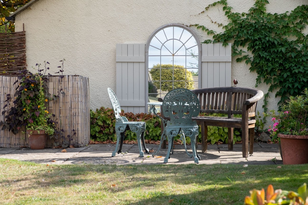 Orchardside, 20 Brinsea Road, Congresbury - a superb, spacious village home