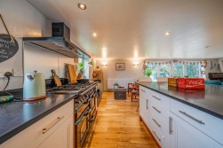 Blackmoor, Langford, BS40