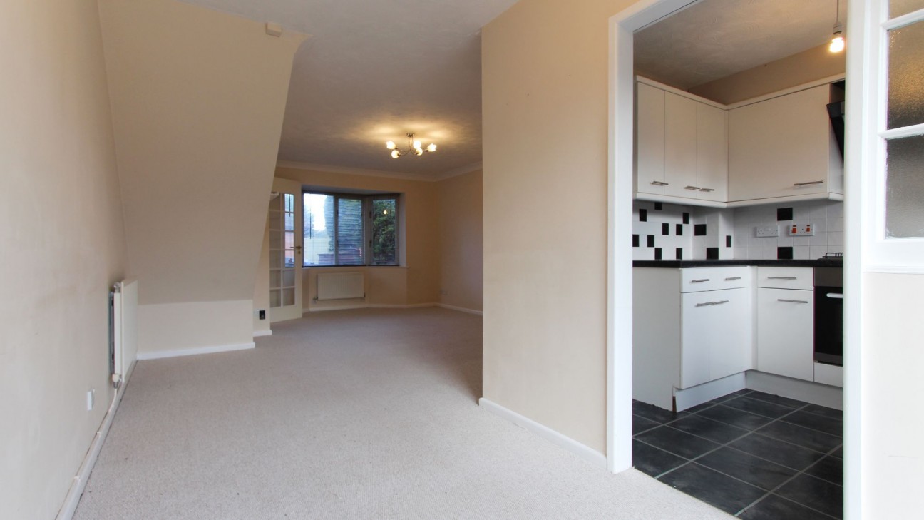 Myrtle Gardens, Yatton, BS49