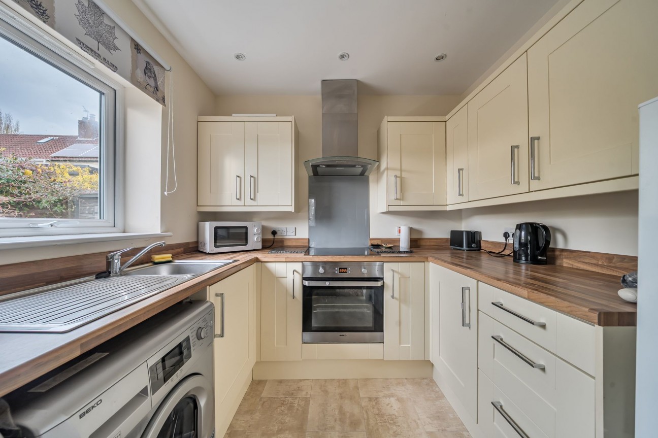 Well Park, Congresbury, BS49