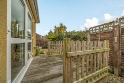 Well Park, Congresbury, BS49