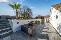 Frost Hill, Yatton, BS49