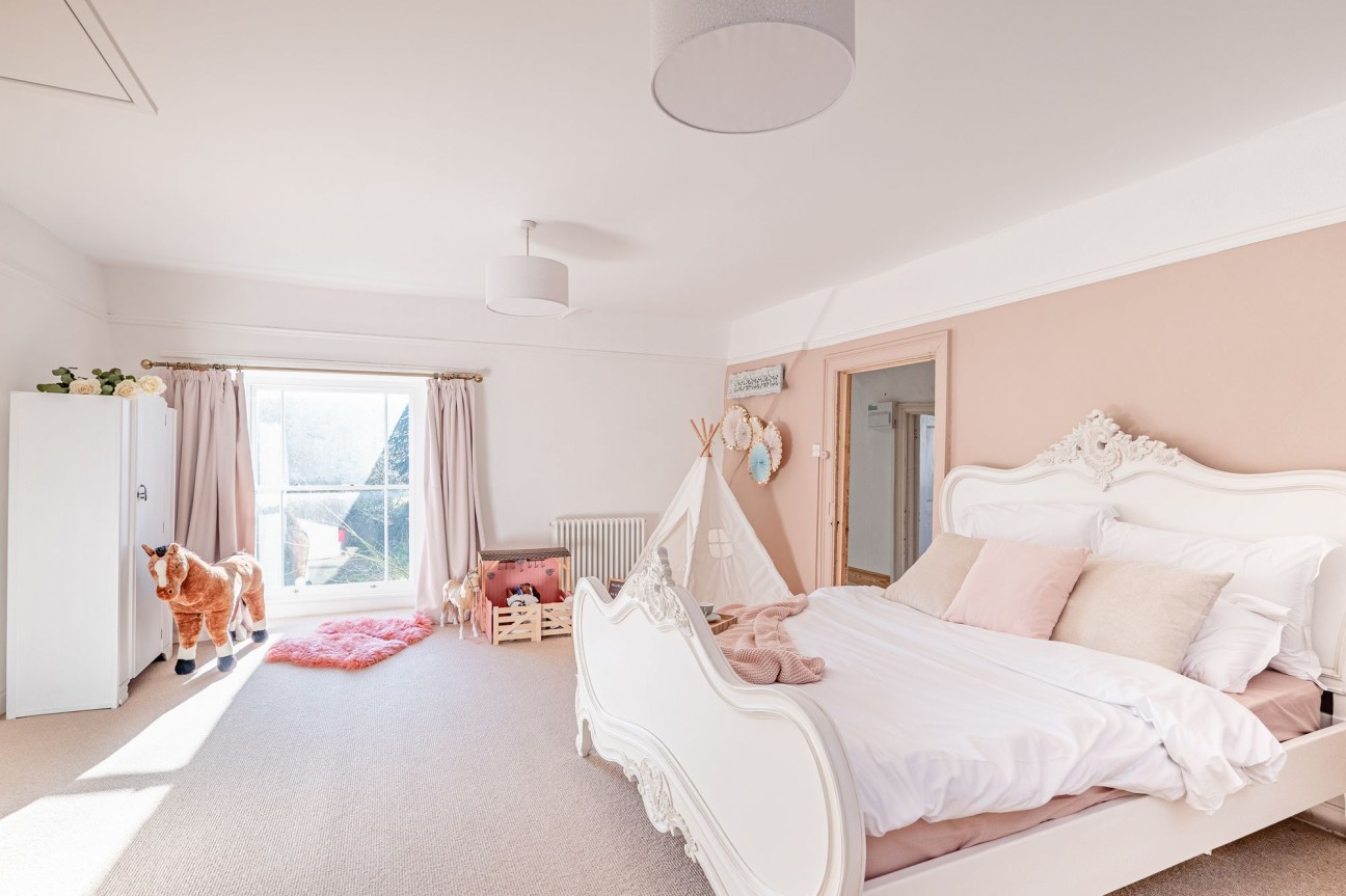 Ash Green, Front Street, Churchill, BS25 - beautifully renovated family home on prime village road