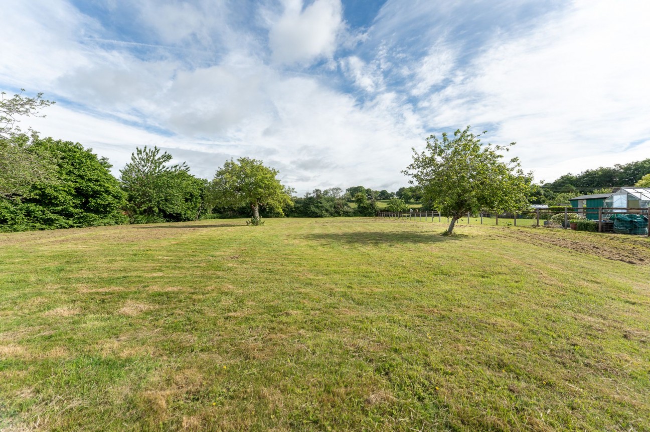 Ash Green, Front Street, Churchill, BS25 - beautifully renovated family home on prime village road