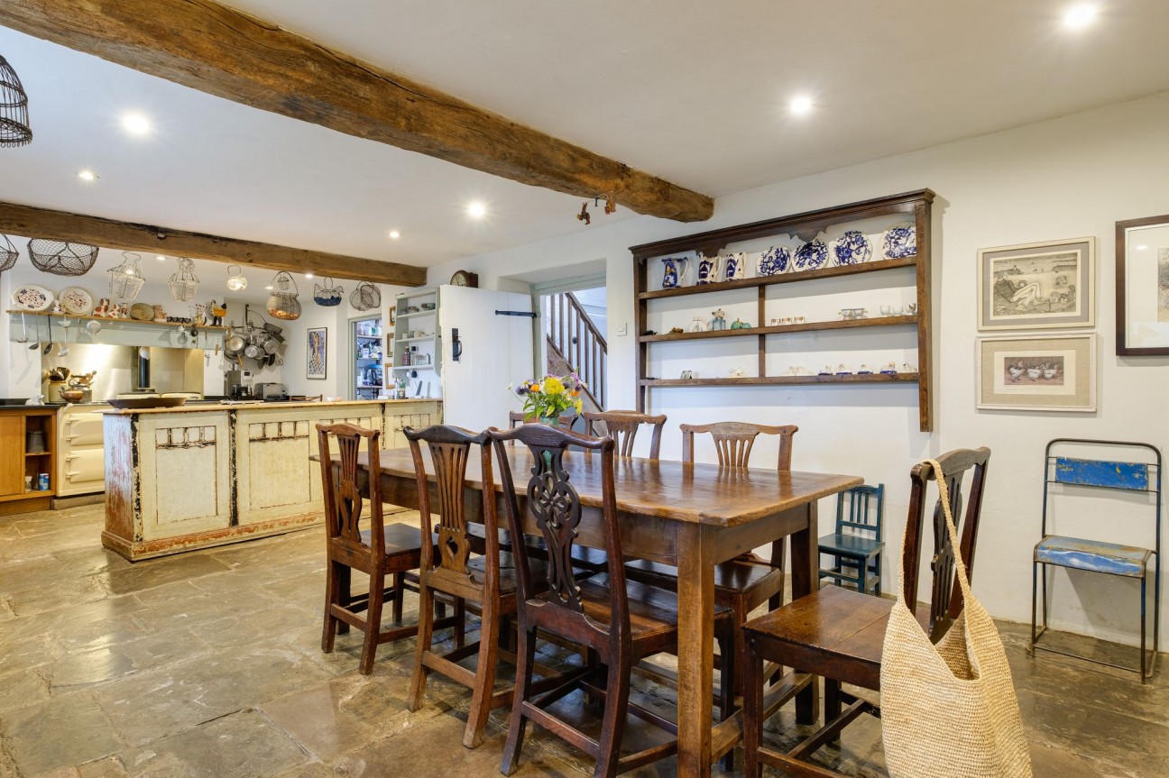 Wellhouse Farm, Tickenham, BS21 - exquisitely presented character farmhouse with glorious gardens