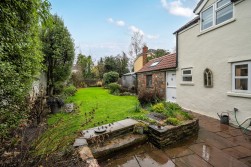 Smallway Cottage. Congresbury