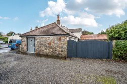 Smallway Cottage. Congresbury