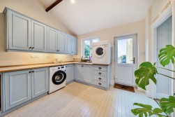 Pitchings 41 Wrington Road Congresbury Bristol BS49 5AW