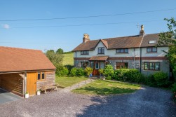 Bath Road, Blagdon, BS40