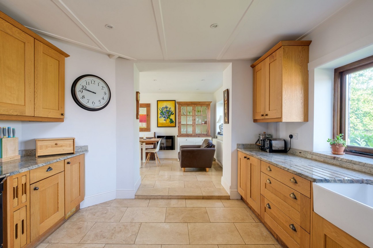 Bath Road, Blagdon, BS40