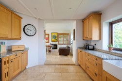 Bath Road, Blagdon, BS40