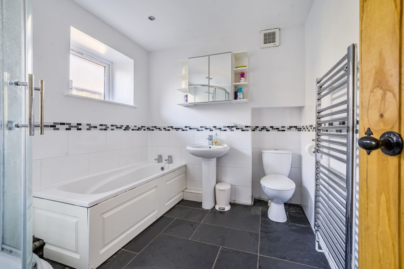 Langford Road, Langford, BS40