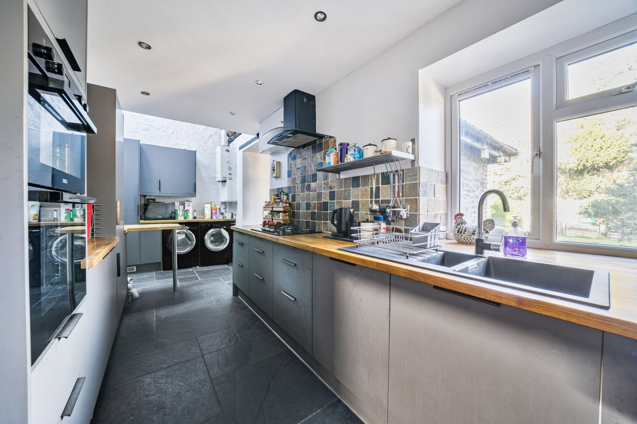 Langford Road, Langford, BS40