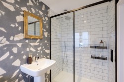 Rose Farm, West End, Nailsea, BS48 - stylishly renovated farmhouse with glorious views