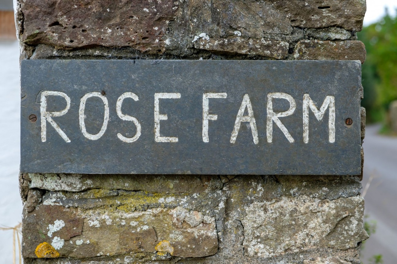 Rose Farm, West End, Nailsea, BS48 - stylishly renovated farmhouse with glorious views