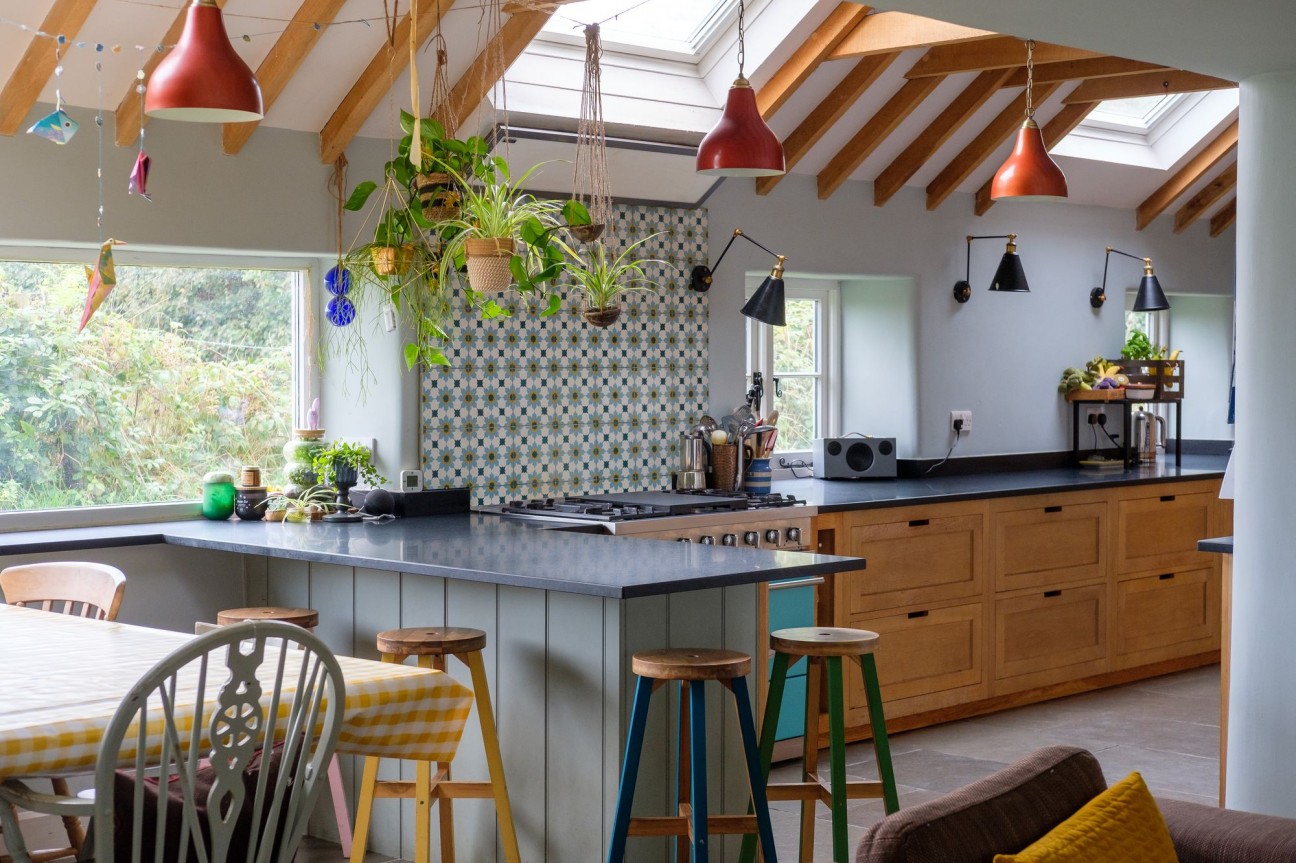 Rose Farm, West End, Nailsea, BS48 - stylishly renovated farmhouse with glorious views
