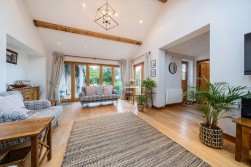 Kenn Street, Kenn, BS21