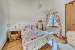 Barberry Farm Road, Yatton, BS49
