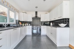 Barberry Farm Road, Yatton, BS49