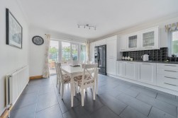 Barberry Farm Road, Yatton, BS49