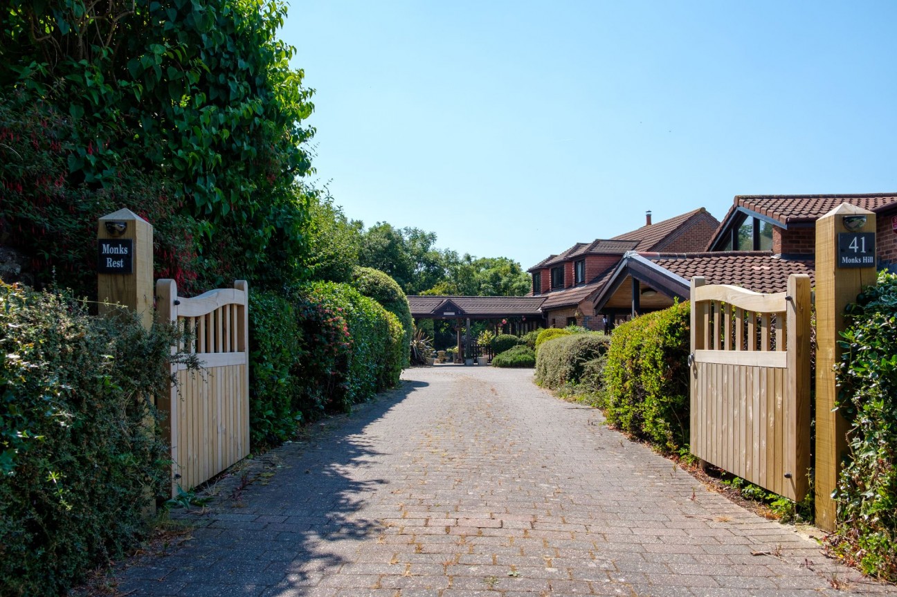 Monks Hill, Weston-Super-Mare, BS22
