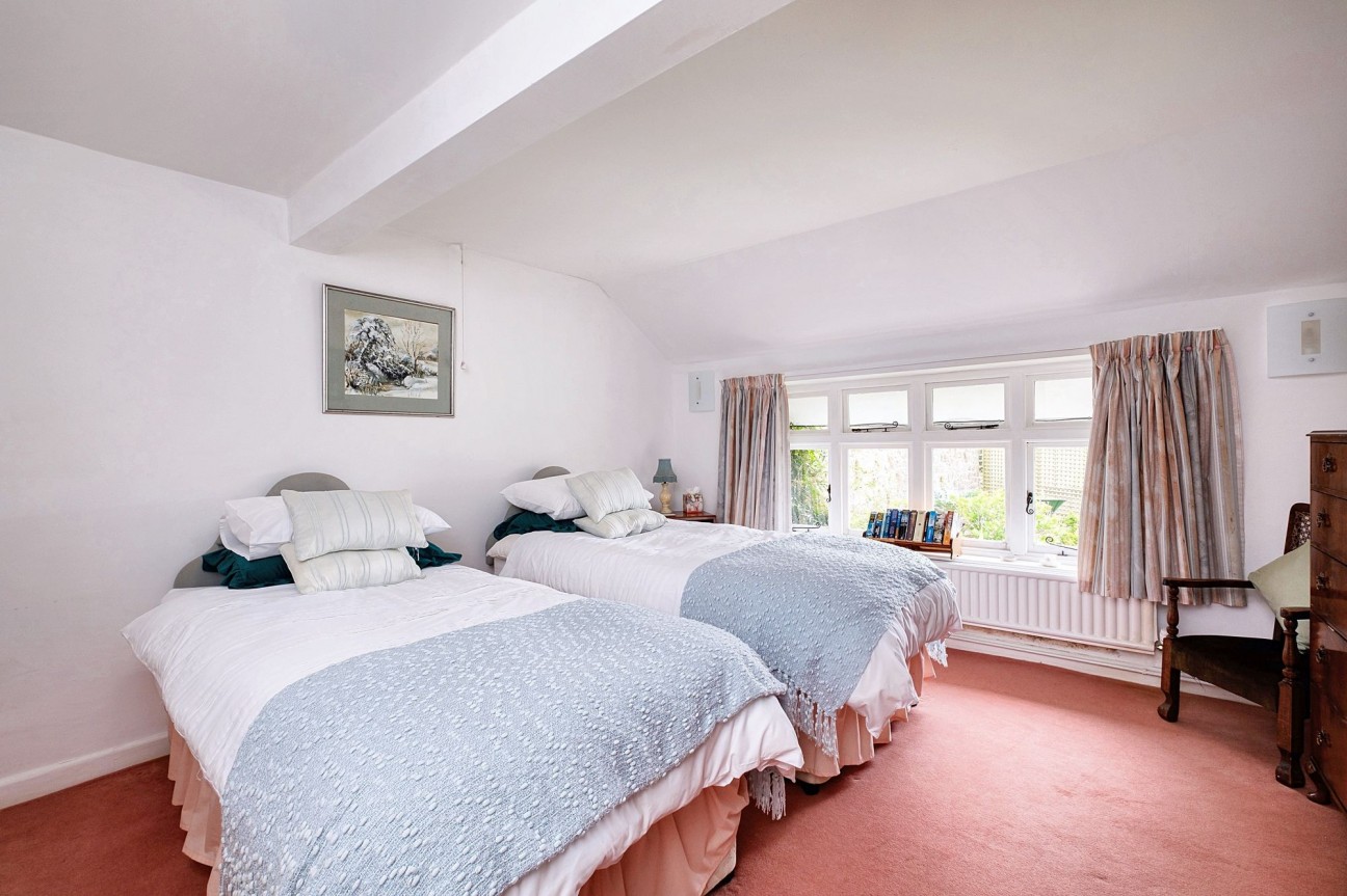 Delightful country residence with commanding views, on the outskirts of the village of Wrington
