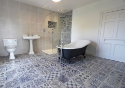 Main Road, Cleeve, BS49