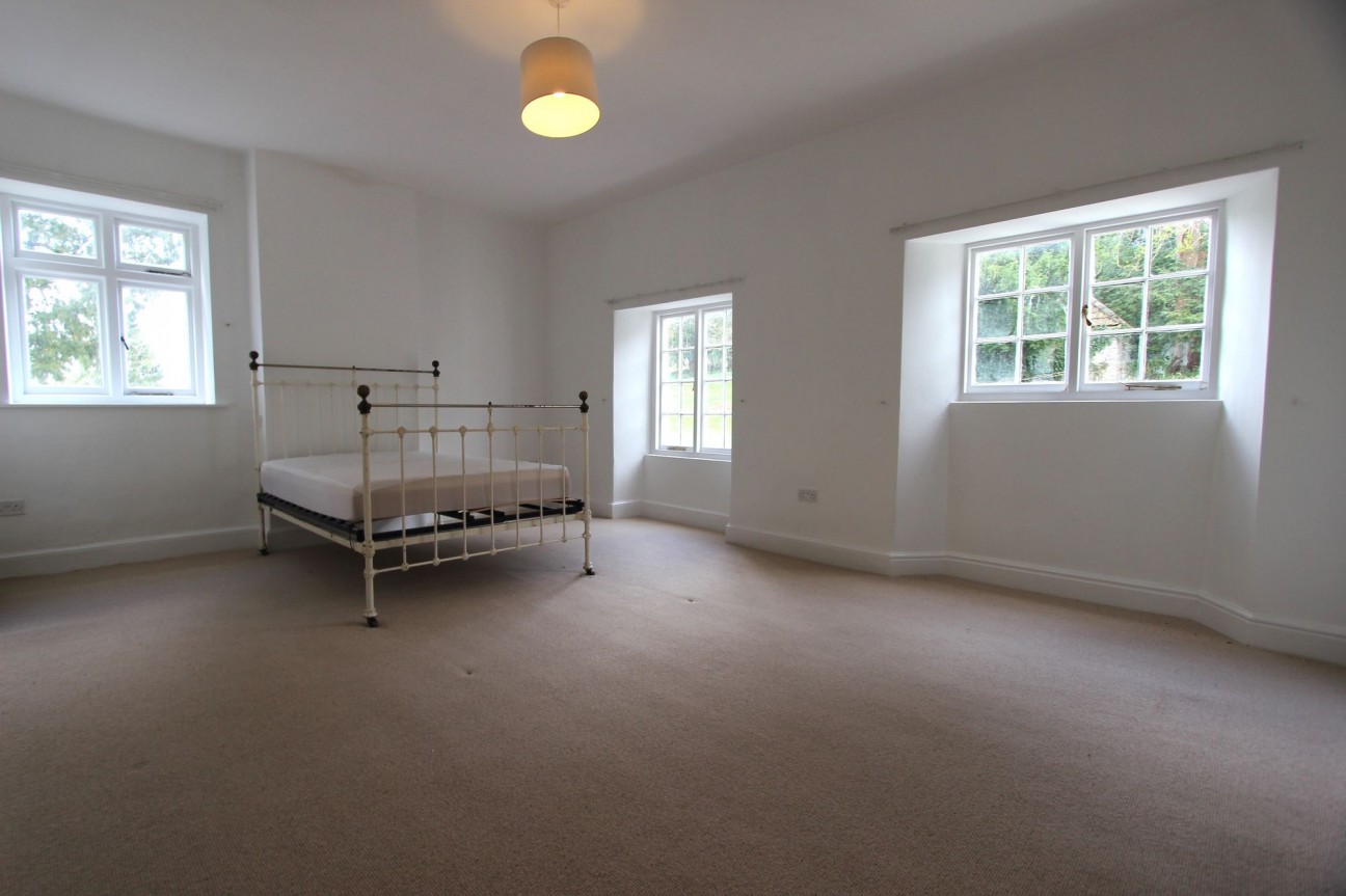 Main Road, Cleeve, BS49