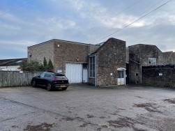 Lawrence Road, Wrington, BS40