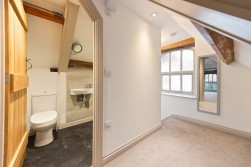 West Hewish, Little Manor Barns, BS24
