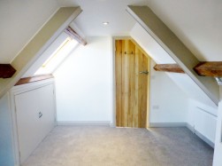 West Hewish, Little Manor Barns, BS24