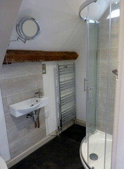 West Hewish, Little Manor Barns, BS24