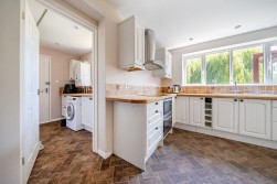 Rowan Way, Langford, BS40
