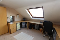 The Old Granary, Loxton, BS26 - superb family home with land