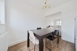 Stonewell Park Road, Congresbury, BS49