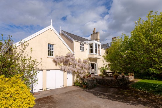 Brockely Chase, Cleeve, BS49