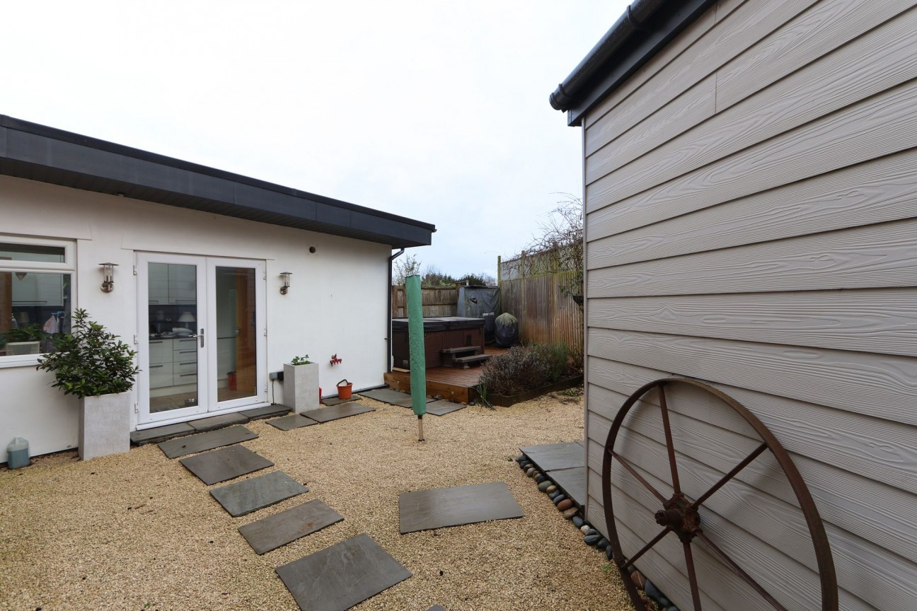 Streamcross, Claverham, BS49