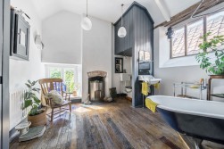 Macquarie Farm House, Yatton, BS49 - beautifully renovated family home in central village location