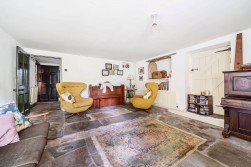 Macquarie Farm House, Yatton, BS49 - beautifully renovated family home in central village location
