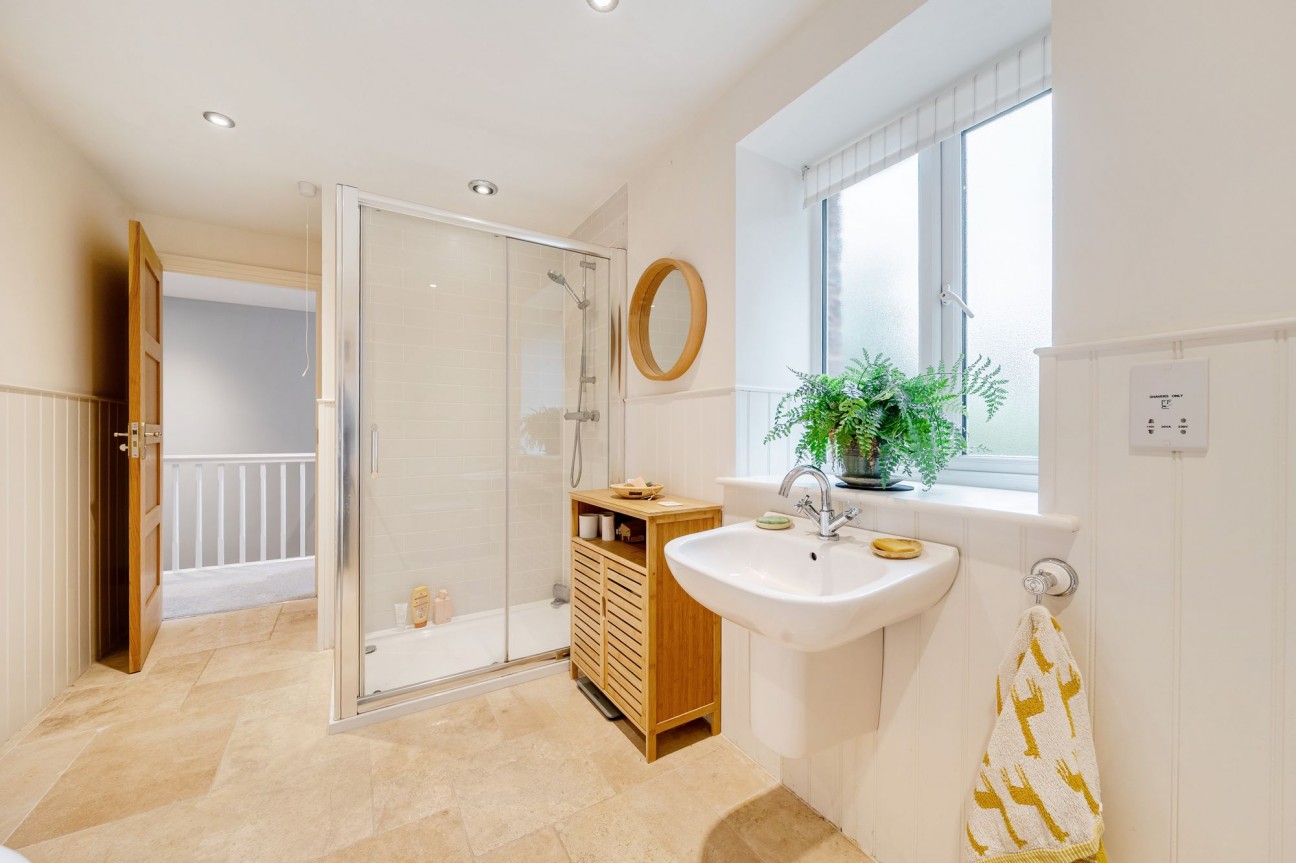 New Road, Churchill, BS25