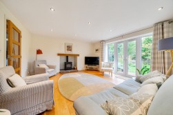 New Road, Churchill, BS25