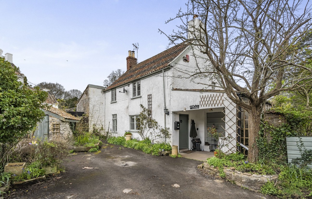 A charming 3/4 bedroom character cottage in a central village location