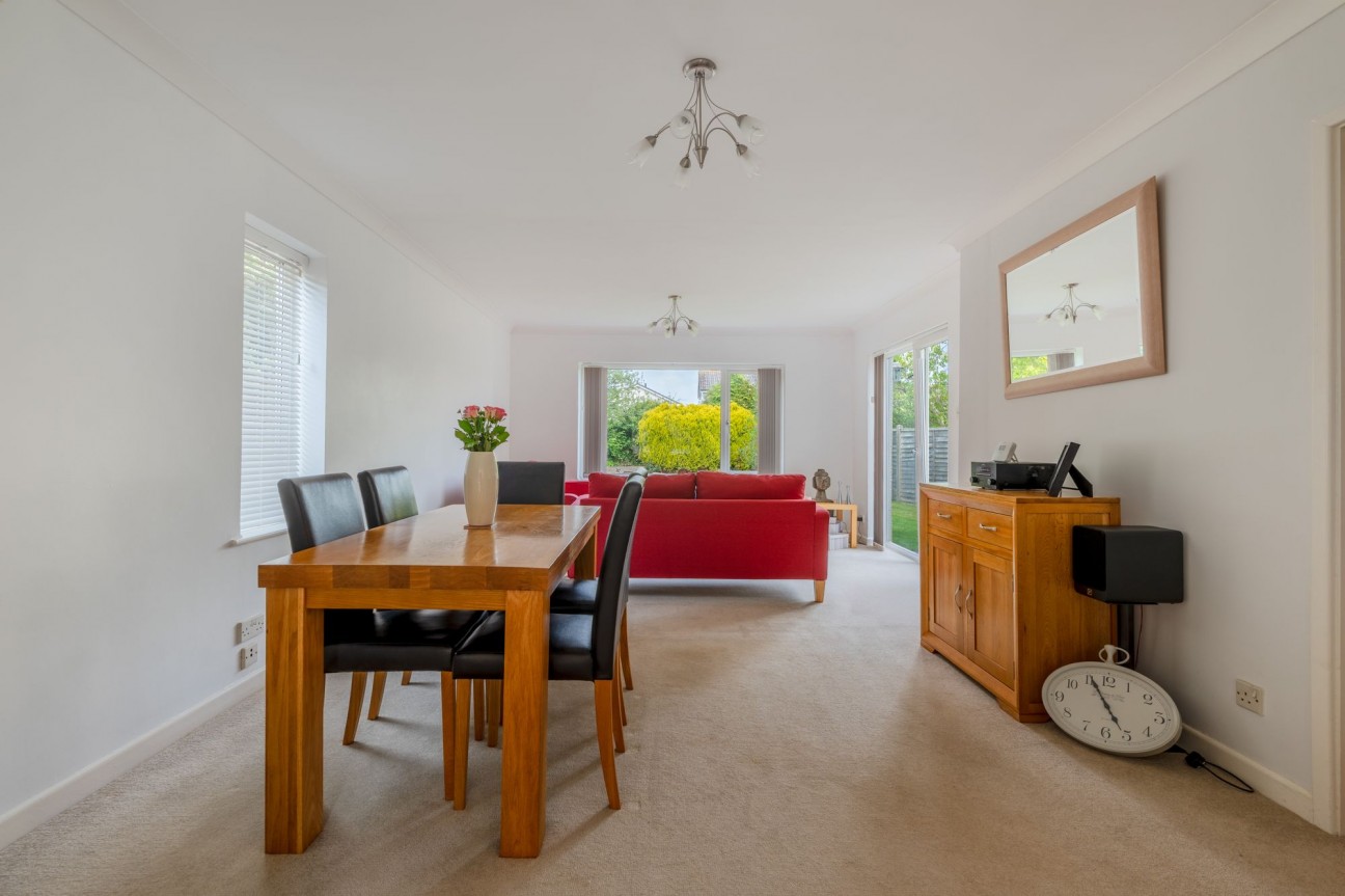 Bristol Road, Langford, BS40