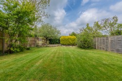 Bristol Road, Langford, BS40