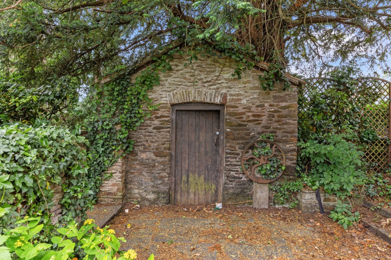 Wareham Lodge, 71 Whitesfield Road, Nailsea, BS48