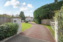 Bristol Road, Churchill, BS25