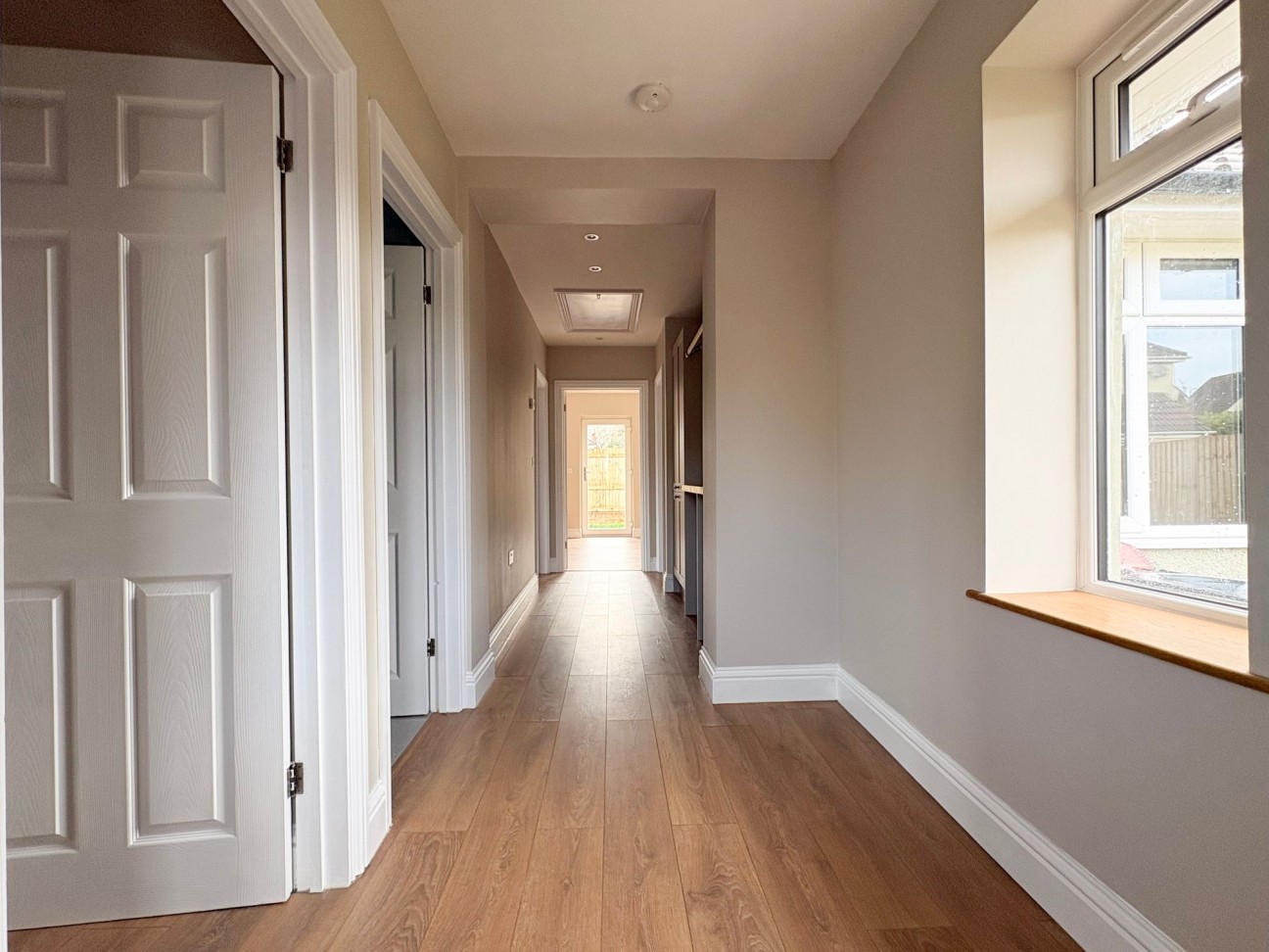 Bristol Road, Churchill, BS25