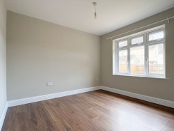 Bristol Road, Churchill, BS25