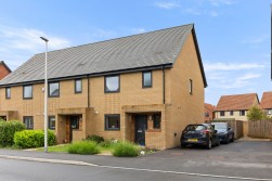 Fox Avenue, Yatton, BS49