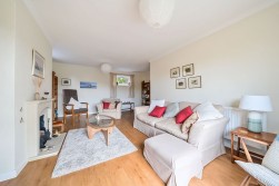 Home Close, Wrington, BS40